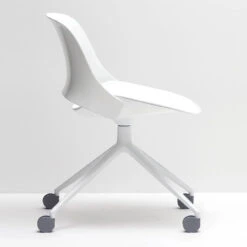 Trea Quick Ship Conference Chair -Desk Elegant Shop 17 humanscale trea chair prod 1 2 91718.1631727923