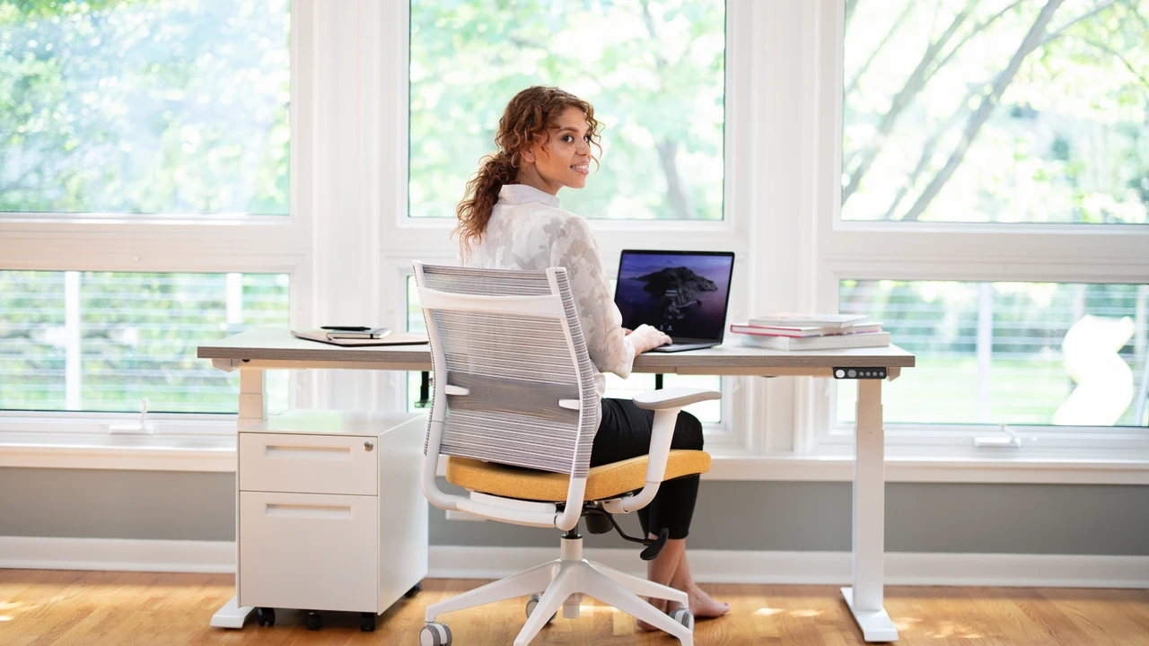 Switchback WFH Height Adjustable Desk 12 Switchback WFH Height Adjustable Desk - Image 10