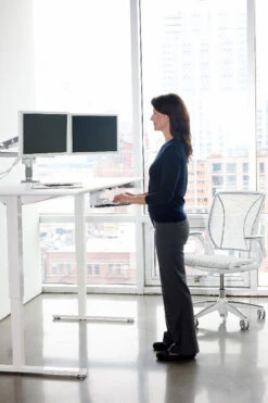 Humanscale Diffrient World Chair -Desk Elegant Shop world white i1 3000 01603.1438609240